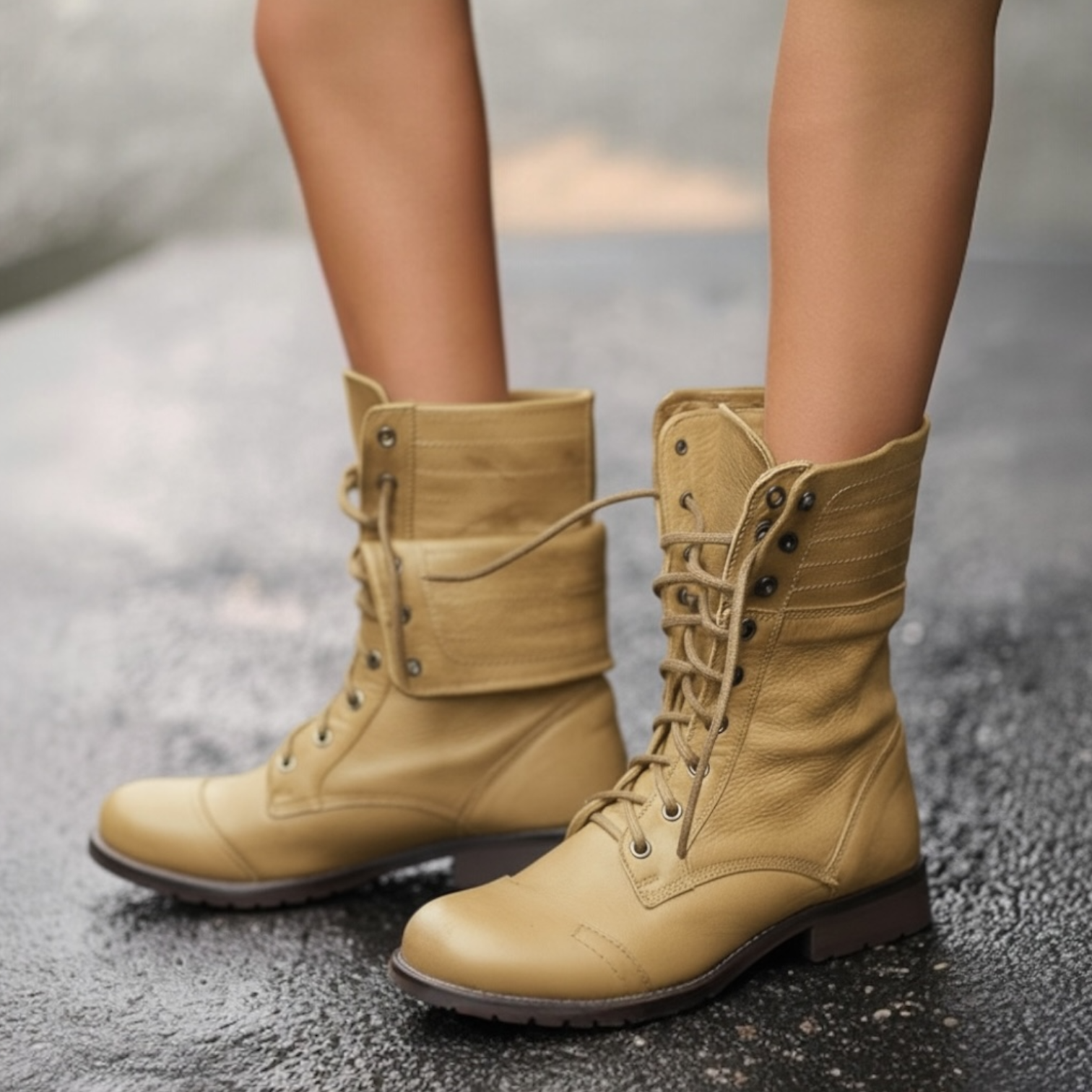Rowena™ | Women’s Vintage Lace-Up Boots